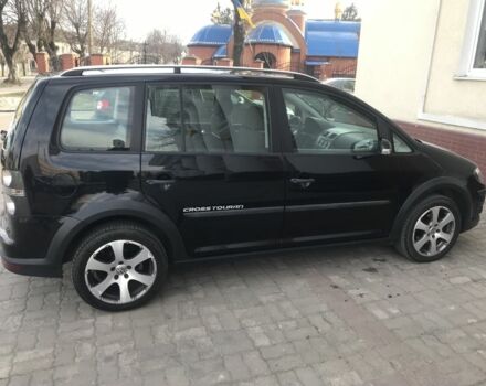 Черный Фольксваген Туран, объемом двигателя 1.4 л и пробегом 260 тыс. км за 6500 $, фото 3 на Automoto.ua