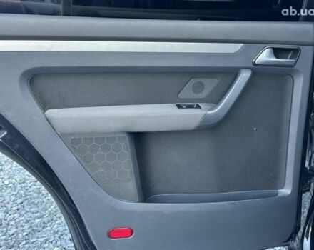 Черный Фольксваген Туран, объемом двигателя 2 л и пробегом 260 тыс. км за 7890 $, фото 21 на Automoto.ua