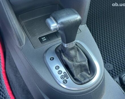 Черный Фольксваген Туран, объемом двигателя 2 л и пробегом 260 тыс. км за 7890 $, фото 17 на Automoto.ua