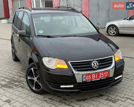 Чорний Фольксваген Туран, об'ємом двигуна 1.6 л та пробігом 201 тис. км за 7350 $, фото 5 на Automoto.ua