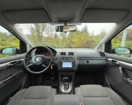 Черный Фольксваген Туран, объемом двигателя 1.9 л и пробегом 225 тыс. км за 2450 $, фото 4 на Automoto.ua