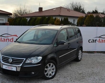 Черный Фольксваген Туран, объемом двигателя 2 л и пробегом 216 тыс. км за 5399 $, фото 4 на Automoto.ua