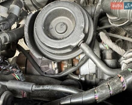 Чорний Фольксваген Туран, об'ємом двигуна 1.97 л та пробігом 313 тис. км за 7500 $, фото 27 на Automoto.ua