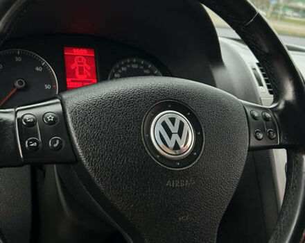 Чорний Фольксваген Туран, об'ємом двигуна 1.9 л та пробігом 124 тис. км за 8700 $, фото 20 на Automoto.ua