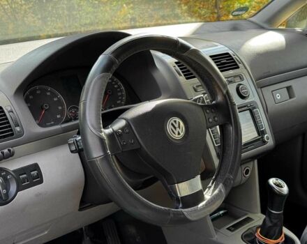 Чорний Фольксваген Туран, об'ємом двигуна 1.4 л та пробігом 242 тис. км за 6390 $, фото 12 на Automoto.ua