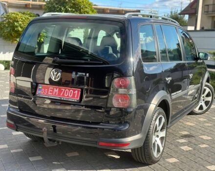 Черный Фольксваген Туран, объемом двигателя 1.4 л и пробегом 260 тыс. км за 6500 $, фото 20 на Automoto.ua