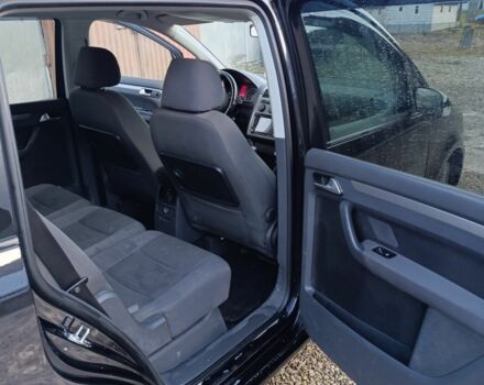 Черный Фольксваген Туран, объемом двигателя 2 л и пробегом 320 тыс. км за 6800 $, фото 9 на Automoto.ua