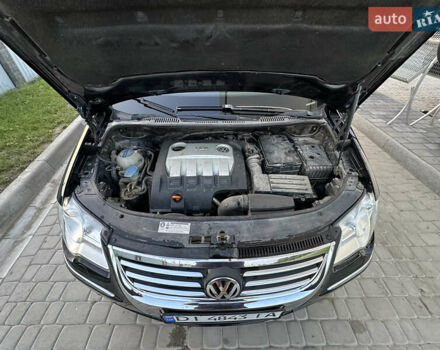 Чорний Фольксваген Туран, об'ємом двигуна 1.97 л та пробігом 270 тис. км за 8300 $, фото 16 на Automoto.ua