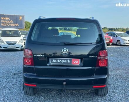 Черный Фольксваген Туран, объемом двигателя 2 л и пробегом 260 тыс. км за 7890 $, фото 7 на Automoto.ua