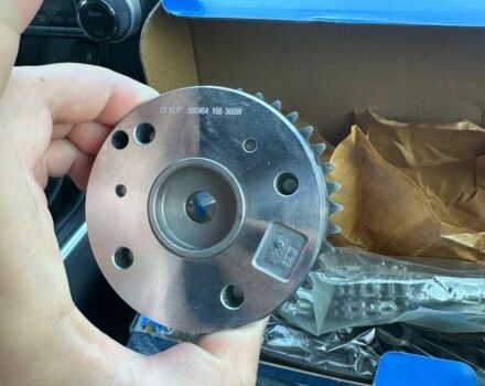 Черный Фольксваген Туран, объемом двигателя 1.4 л и пробегом 260 тыс. км за 6500 $, фото 18 на Automoto.ua