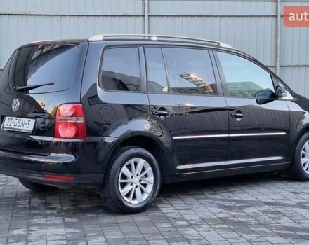 Черный Фольксваген Туран, объемом двигателя 1.4 л и пробегом 193 тыс. км за 7300 $, фото 29 на Automoto.ua