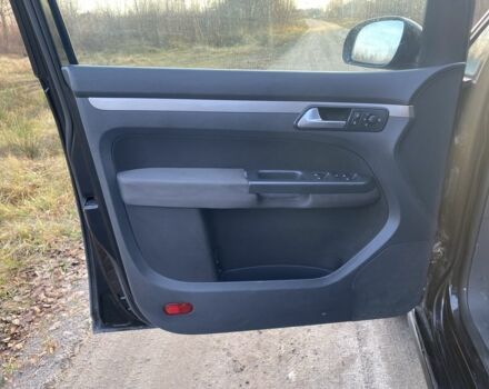 Чорний Фольксваген Туран, об'ємом двигуна 1.9 л та пробігом 367 тис. км за 3400 $, фото 15 на Automoto.ua