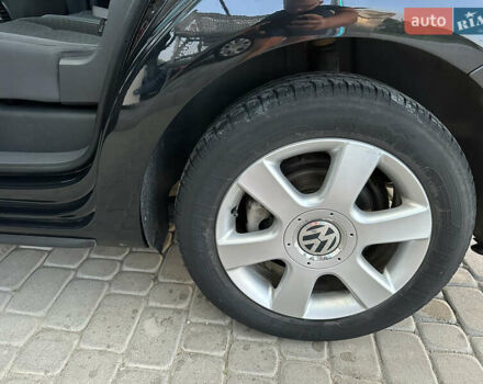 Чорний Фольксваген Туран, об'ємом двигуна 1.97 л та пробігом 270 тис. км за 8300 $, фото 26 на Automoto.ua