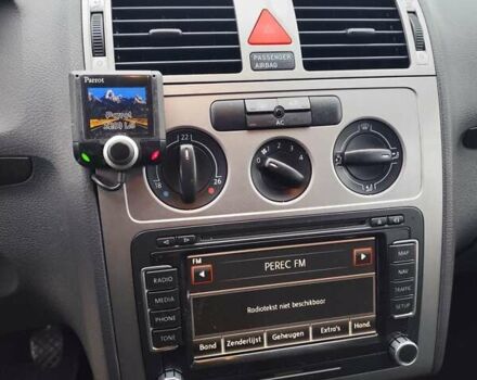 Чорний Фольксваген Туран, об'ємом двигуна 1.4 л та пробігом 194 тис. км за 6600 $, фото 10 на Automoto.ua