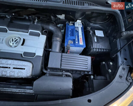Черный Фольксваген Туран, объемом двигателя 1.4 л и пробегом 224 тыс. км за 6499 $, фото 48 на Automoto.ua