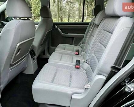 Чорний Фольксваген Туран, об'ємом двигуна 1.6 л та пробігом 221 тис. км за 7750 $, фото 66 на Automoto.ua