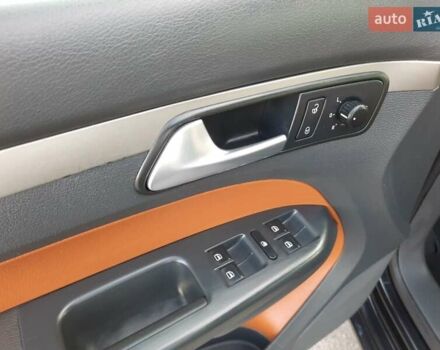 Черный Фольксваген Туран, объемом двигателя 1.6 л и пробегом 213 тыс. км за 8550 $, фото 47 на Automoto.ua