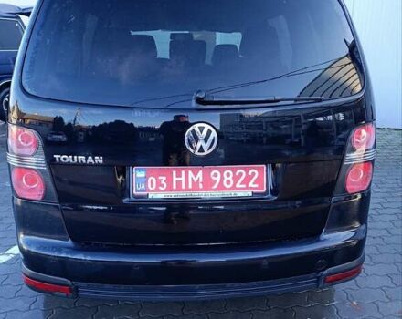 Черный Фольксваген Туран, объемом двигателя 1.6 л и пробегом 222 тыс. км за 7600 $, фото 5 на Automoto.ua