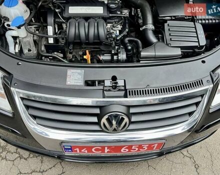 Чорний Фольксваген Туран, об'ємом двигуна 1.6 л та пробігом 221 тис. км за 7750 $, фото 89 на Automoto.ua