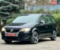 Чорний Фольксваген Туран, об'ємом двигуна 1.6 л та пробігом 221 тис. км за 7750 $, фото 1 на Automoto.ua