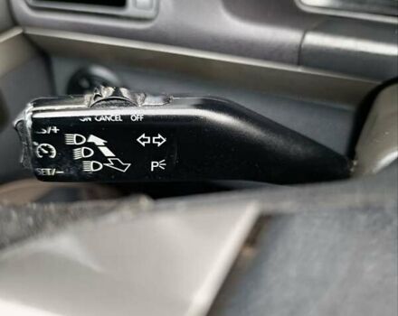 Черный Фольксваген Туран, объемом двигателя 1.6 л и пробегом 222 тыс. км за 7600 $, фото 15 на Automoto.ua