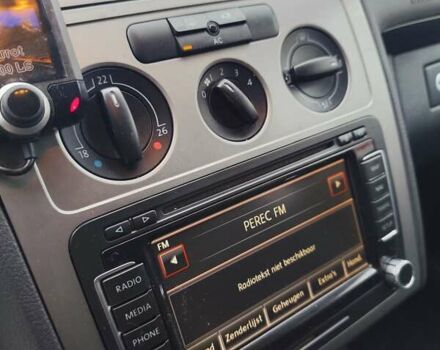 Чорний Фольксваген Туран, об'ємом двигуна 1.4 л та пробігом 194 тис. км за 6600 $, фото 17 на Automoto.ua