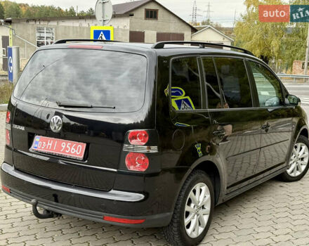 Чорний Фольксваген Туран, об'ємом двигуна 1.6 л та пробігом 200 тис. км за 7950 $, фото 11 на Automoto.ua