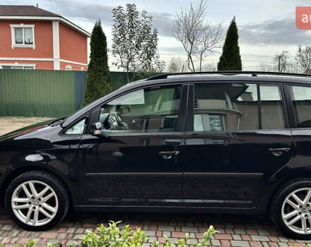 Черный Фольксваген Туран, объемом двигателя 1.6 л и пробегом 176 тыс. км за 8198 $, фото 3 на Automoto.ua