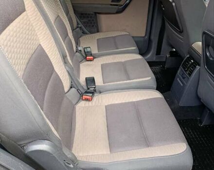 Черный Фольксваген Туран, объемом двигателя 1.6 л и пробегом 222 тыс. км за 7600 $, фото 21 на Automoto.ua