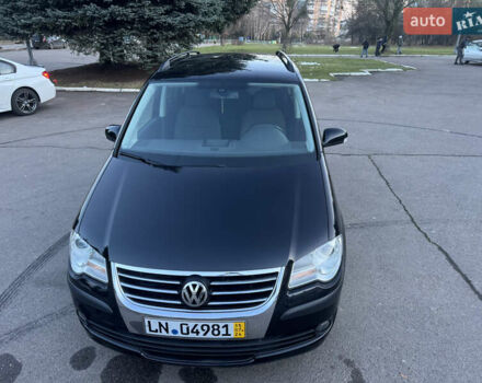 Черный Фольксваген Туран, объемом двигателя 1.4 л и пробегом 224 тыс. км за 6499 $, фото 8 на Automoto.ua