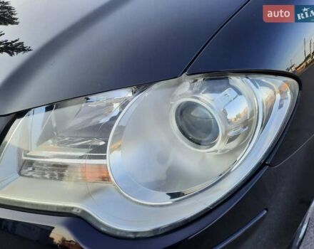 Черный Фольксваген Туран, объемом двигателя 1.6 л и пробегом 213 тыс. км за 8550 $, фото 33 на Automoto.ua