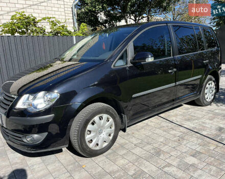 Чорний Фольксваген Туран, об'ємом двигуна 1.6 л та пробігом 227 тис. км за 7500 $, фото 4 на Automoto.ua