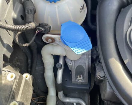 Чорний Фольксваген Туран, об'ємом двигуна 1.4 л та пробігом 192 тис. км за 7500 $, фото 40 на Automoto.ua