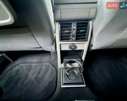 Чорний Фольксваген Туран, об'ємом двигуна 1.6 л та пробігом 221 тис. км за 7750 $, фото 75 на Automoto.ua