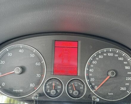 Черный Фольксваген Туран, объемом двигателя 1.4 л и пробегом 191 тыс. км за 8500 $, фото 10 на Automoto.ua