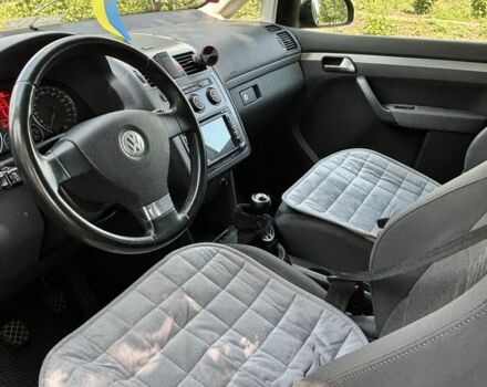 Черный Фольксваген Туран, объемом двигателя 1.4 л и пробегом 191 тыс. км за 8500 $, фото 5 на Automoto.ua