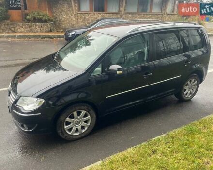 Черный Фольксваген Туран, объемом двигателя 2 л и пробегом 208 тыс. км за 7771 $, фото 11 на Automoto.ua