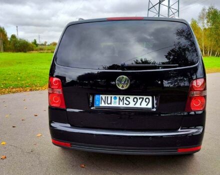 Черный Фольксваген Туран, объемом двигателя 2 л и пробегом 318 тыс. км за 2400 $, фото 3 на Automoto.ua