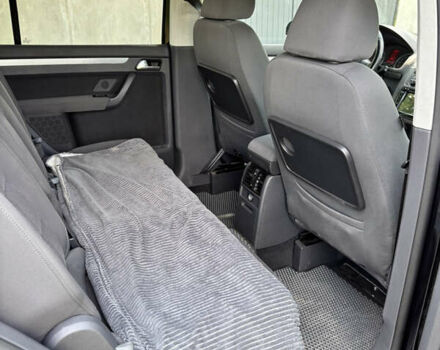 Черный Фольксваген Туран, объемом двигателя 1.39 л и пробегом 191 тыс. км за 8500 $, фото 19 на Automoto.ua