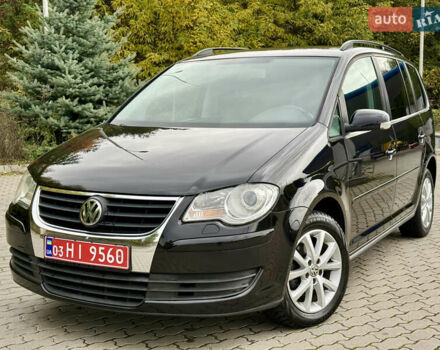 Черный Фольксваген Туран, объемом двигателя 1.6 л и пробегом 200 тыс. км за 7700 $, фото 12 на Automoto.ua