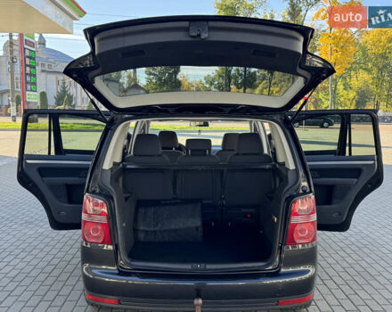 Чорний Фольксваген Туран, об'ємом двигуна 1.4 л та пробігом 269 тис. км за 7250 $, фото 16 на Automoto.ua