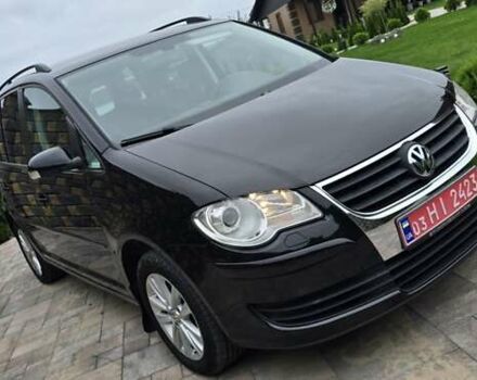 Чорний Фольксваген Туран, об'ємом двигуна 1.6 л та пробігом 242 тис. км за 6700 $, фото 5 на Automoto.ua