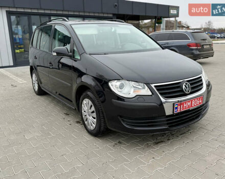Черный Фольксваген Туран, объемом двигателя 1.4 л и пробегом 227 тыс. км за 7200 $, фото 29 на Automoto.ua