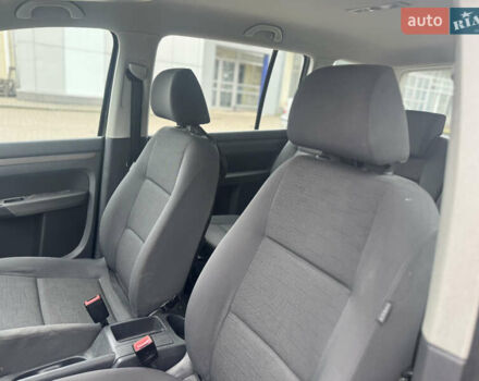 Чорний Фольксваген Туран, об'ємом двигуна 1.6 л та пробігом 260 тис. км за 6299 $, фото 17 на Automoto.ua