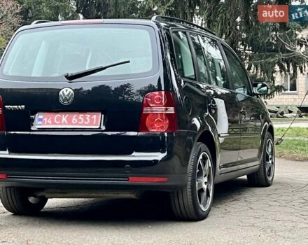 Чорний Фольксваген Туран, об'ємом двигуна 1.6 л та пробігом 221 тис. км за 7750 $, фото 12 на Automoto.ua
