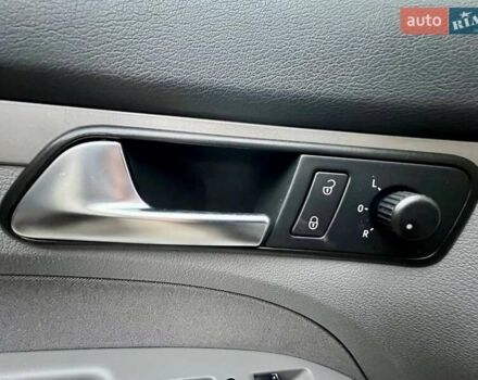 Чорний Фольксваген Туран, об'ємом двигуна 1.6 л та пробігом 221 тис. км за 7750 $, фото 53 на Automoto.ua