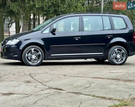 Чорний Фольксваген Туран, об'ємом двигуна 1.6 л та пробігом 221 тис. км за 7750 $, фото 21 на Automoto.ua