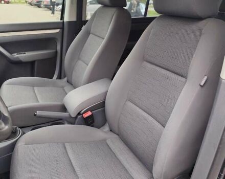 Чорний Фольксваген Туран, об'ємом двигуна 1.4 л та пробігом 194 тис. км за 6600 $, фото 13 на Automoto.ua