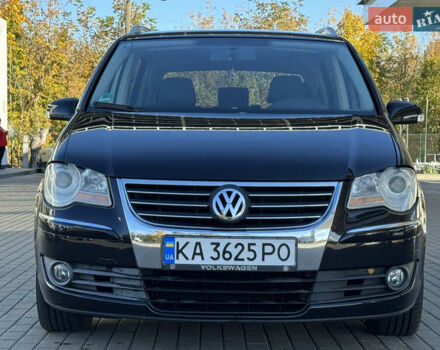 Чорний Фольксваген Туран, об'ємом двигуна 1.4 л та пробігом 269 тис. км за 7250 $, фото 2 на Automoto.ua