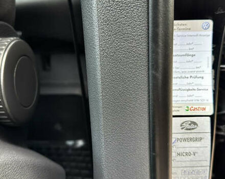 Черный Фольксваген Туран, объемом двигателя 1.6 л и пробегом 176 тыс. км за 8198 $, фото 100 на Automoto.ua